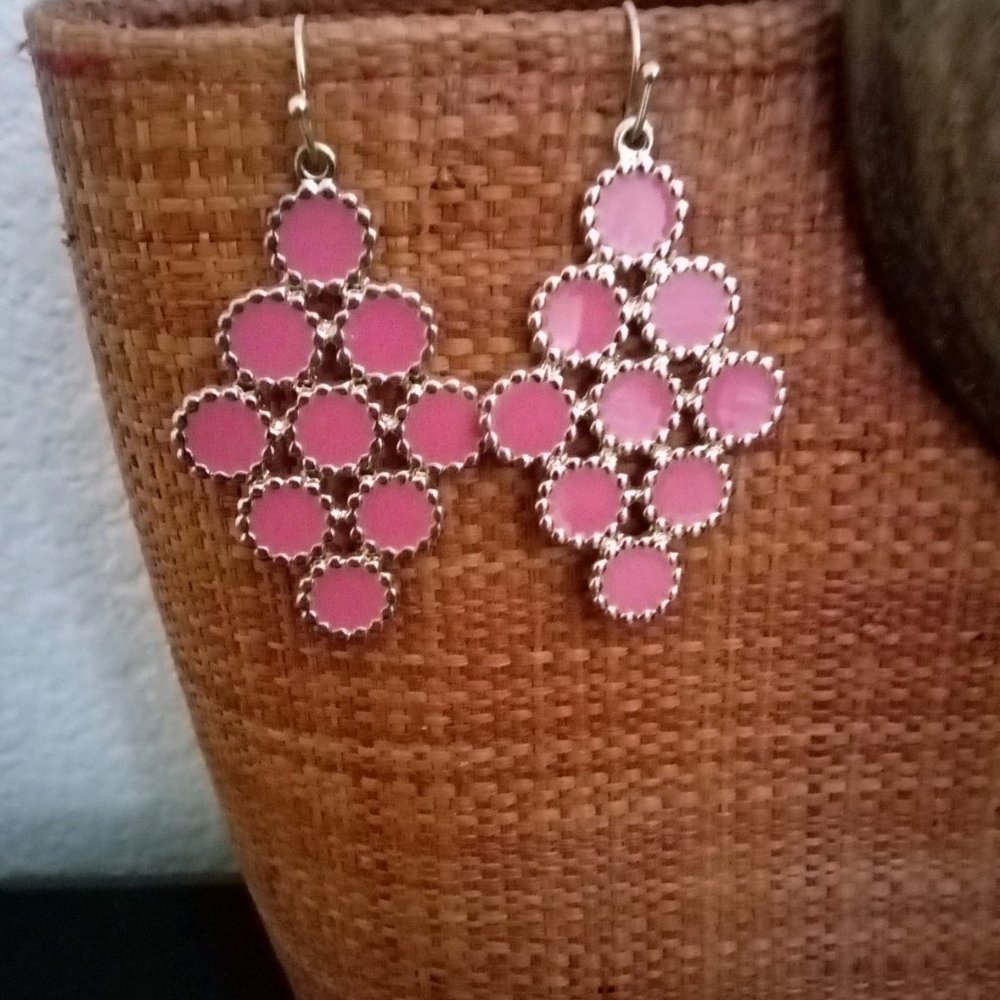 earrings chandelier  hot pink